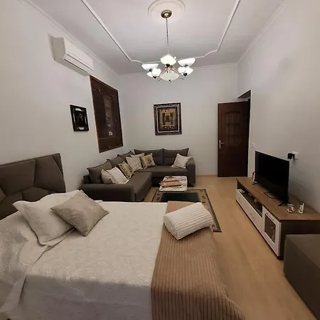 Apartment Gjeci's Staycation Tirana